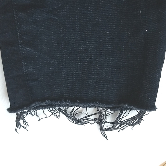 J Brand Cropped Distressed Jeans - Picture 9 of 10